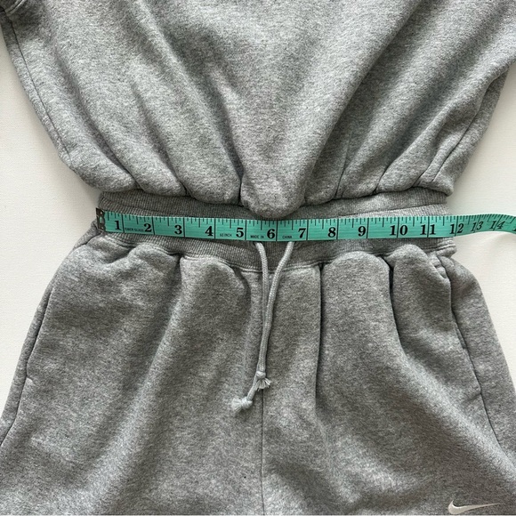 Nike Sportswear Women's Fleece Romper Size XS - Picture 7 of 15